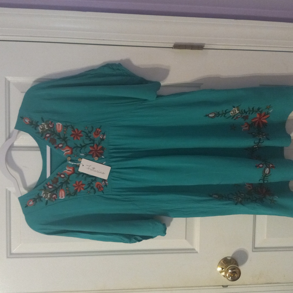 Ladies boho Mexican style embroidery dress